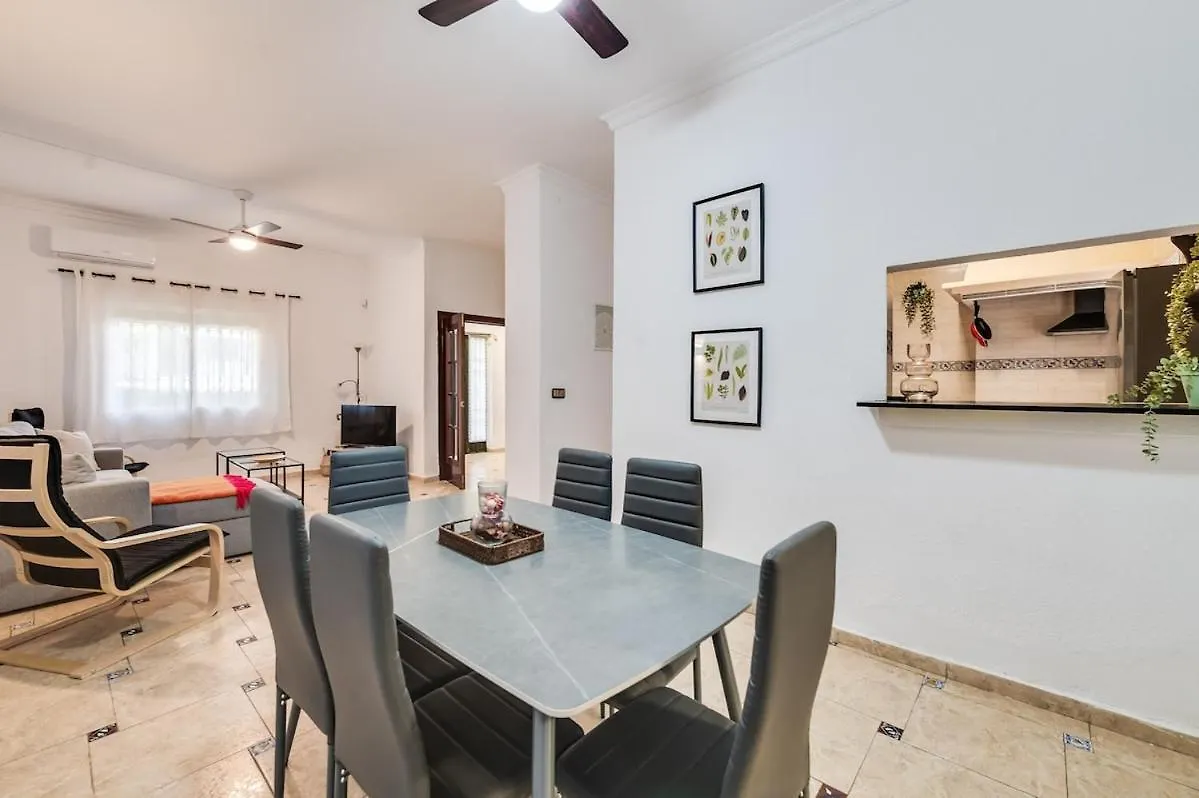 Charming Villa Mari Carmen By Sea Malaga